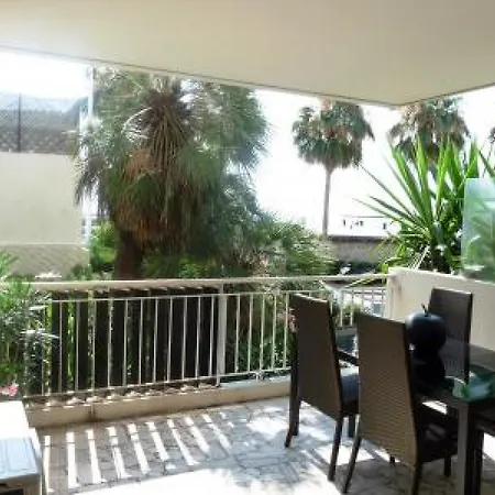 Gazaniere One Bed * Cannes